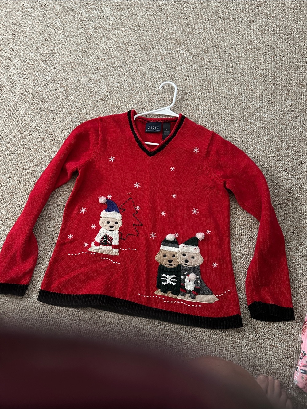 Festive Red V-Neck Holiday Sweater with Bear Motif
